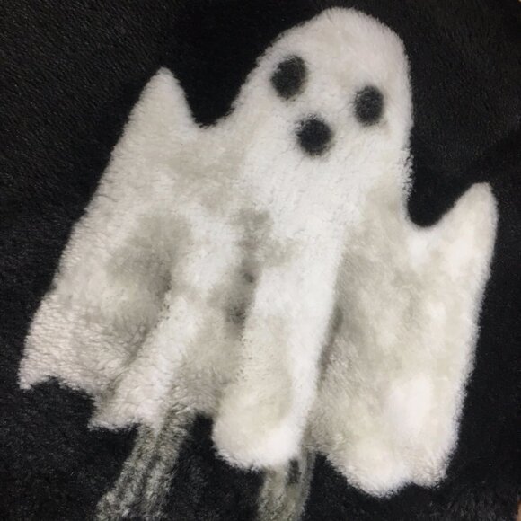 Rae Dunn BOO Halloween Black QUEEN Throw Blanket Ghost Pumpkin Jack-O-Lantern - Picture 4 of 7